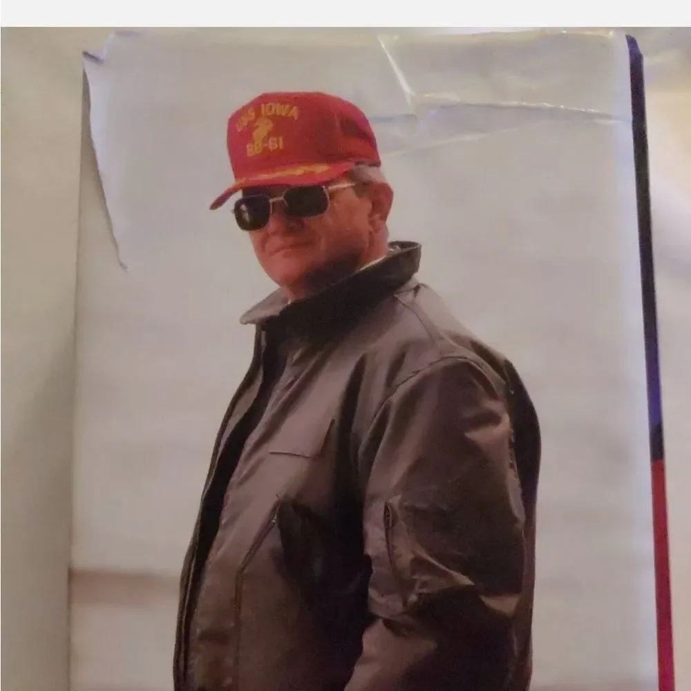 Tom Clancy EXECUTIVE ORDERS (HARD COVER) Book